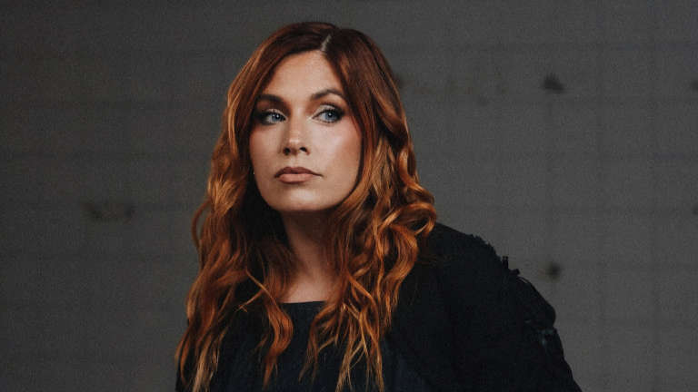 leire-martinez-anuncia-nuevas-fechas-de-su-primera-gira-en-solitario