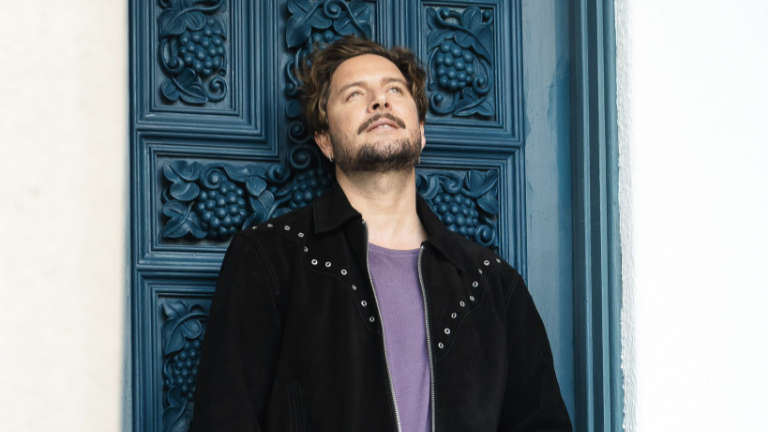 manuel-carrasco-anuncia-el-lanzamiento-del-album-‘pueblo-salvaje-i’