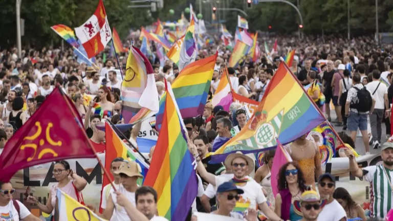 mado-madrid-orgullo-2026:-mon-laferte-y-kany-garcia-encabezan-el-avance-del-cartel