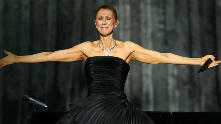 celine-dion-regresa-a-los-escenarios-en-paris-tras-seis-anos-de-ausencia